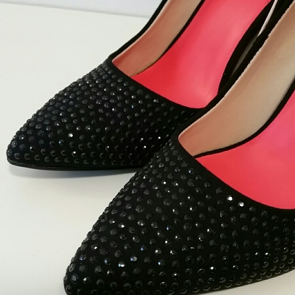 Tamar Black Microsuede Studded Heels 7 M - Picture 6 of 8